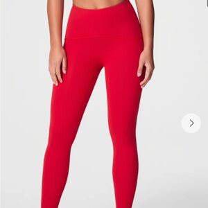 SPANXshape™ Booty Boost®
Full Length Leggings